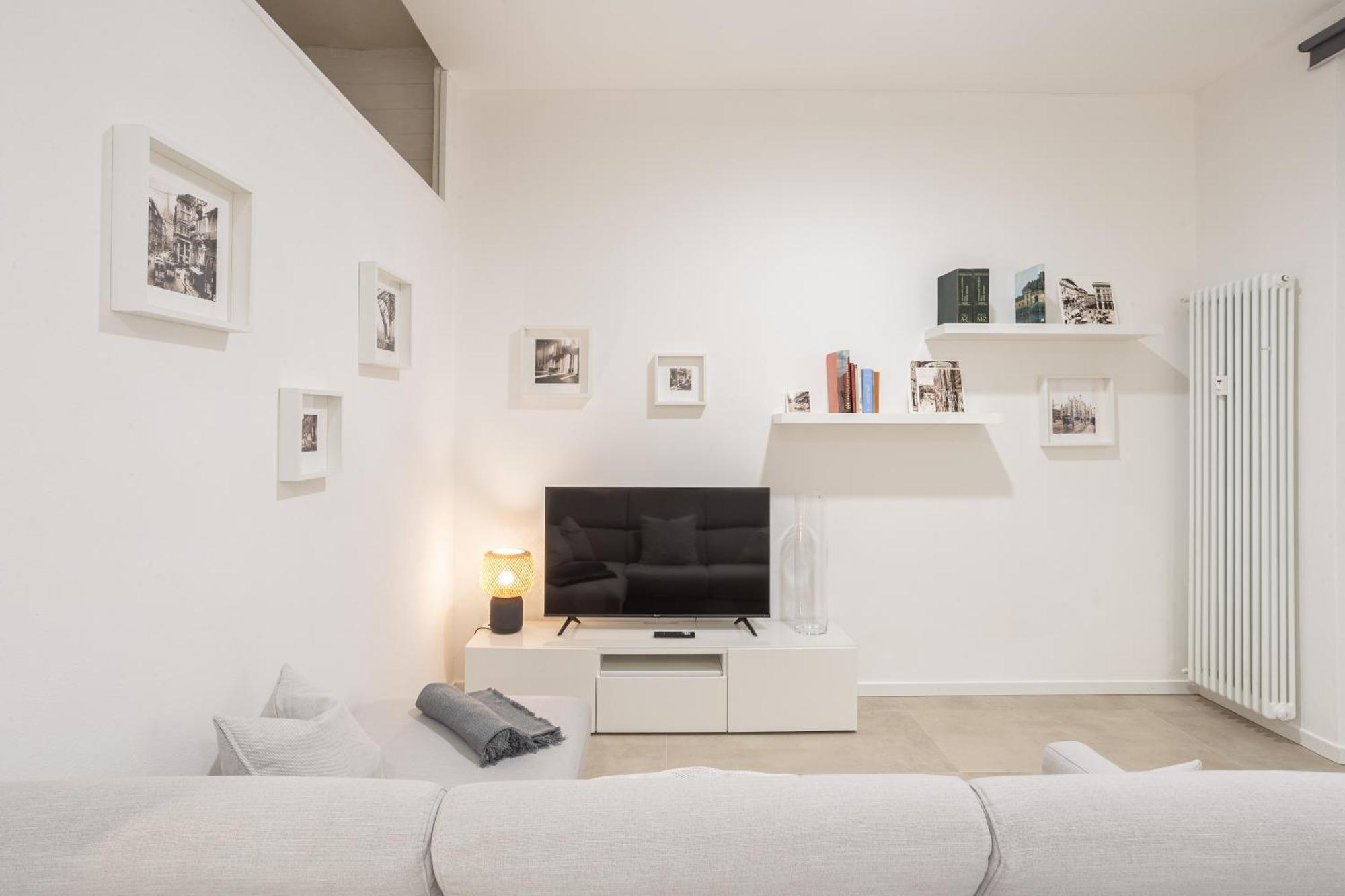 Sant Ambroeus Garden Apartment Милано Екстериор снимка