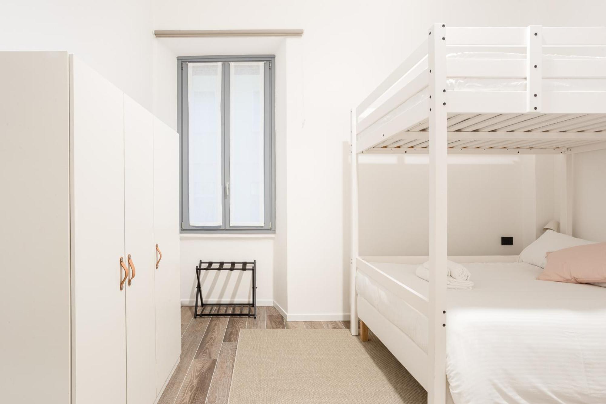 Sant Ambroeus Garden Apartment Милано Екстериор снимка