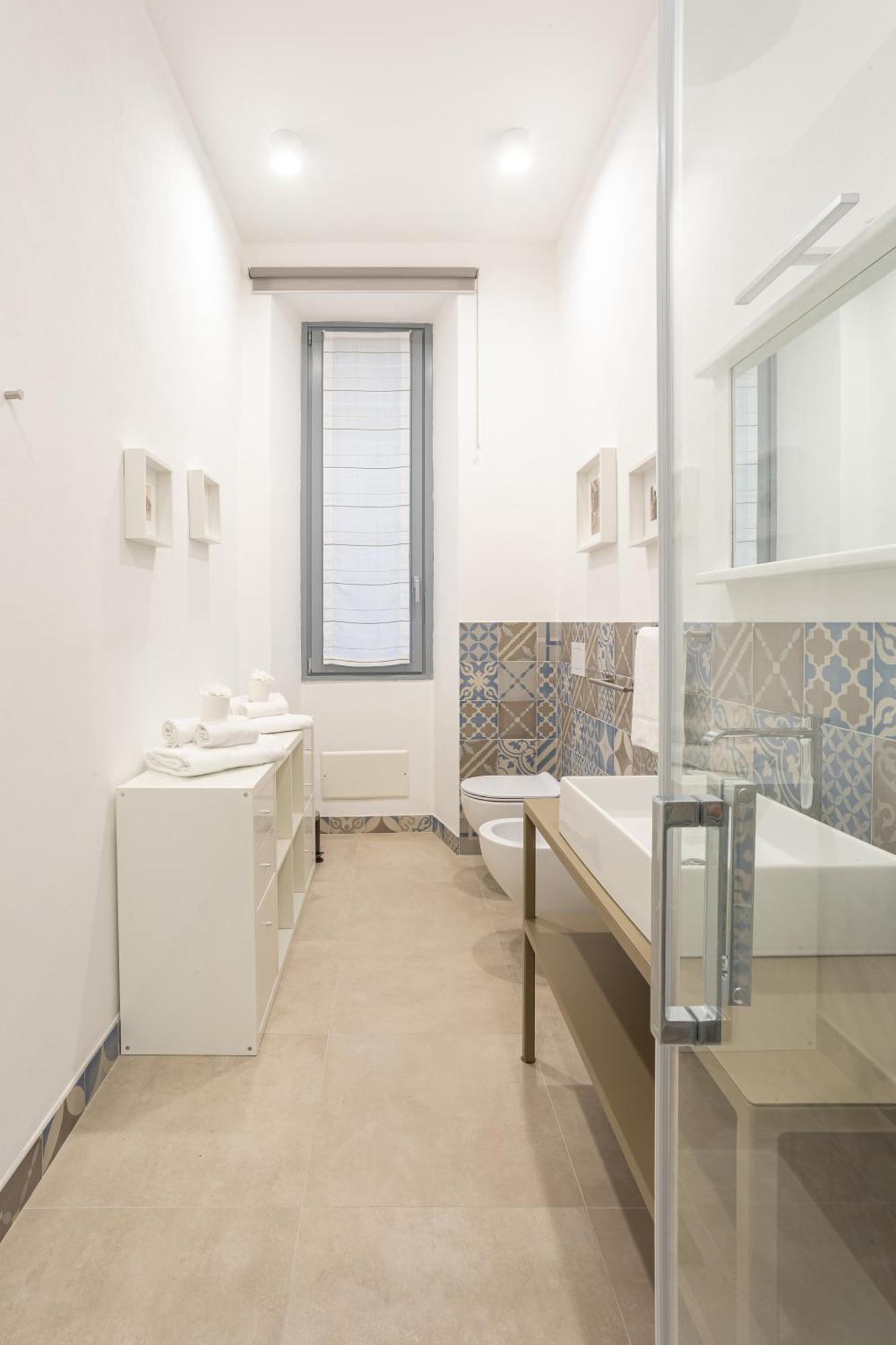 Sant Ambroeus Garden Apartment Милано Екстериор снимка
