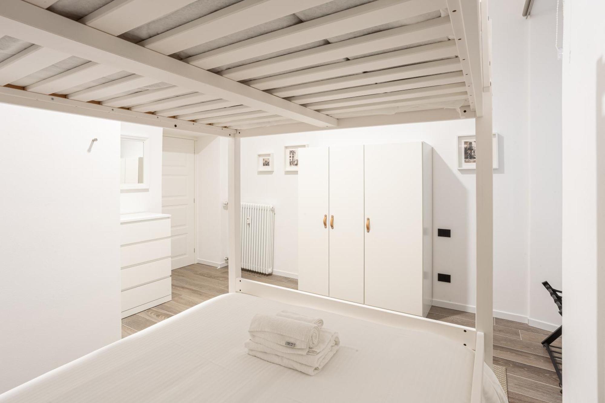 Sant Ambroeus Garden Apartment Милано Екстериор снимка